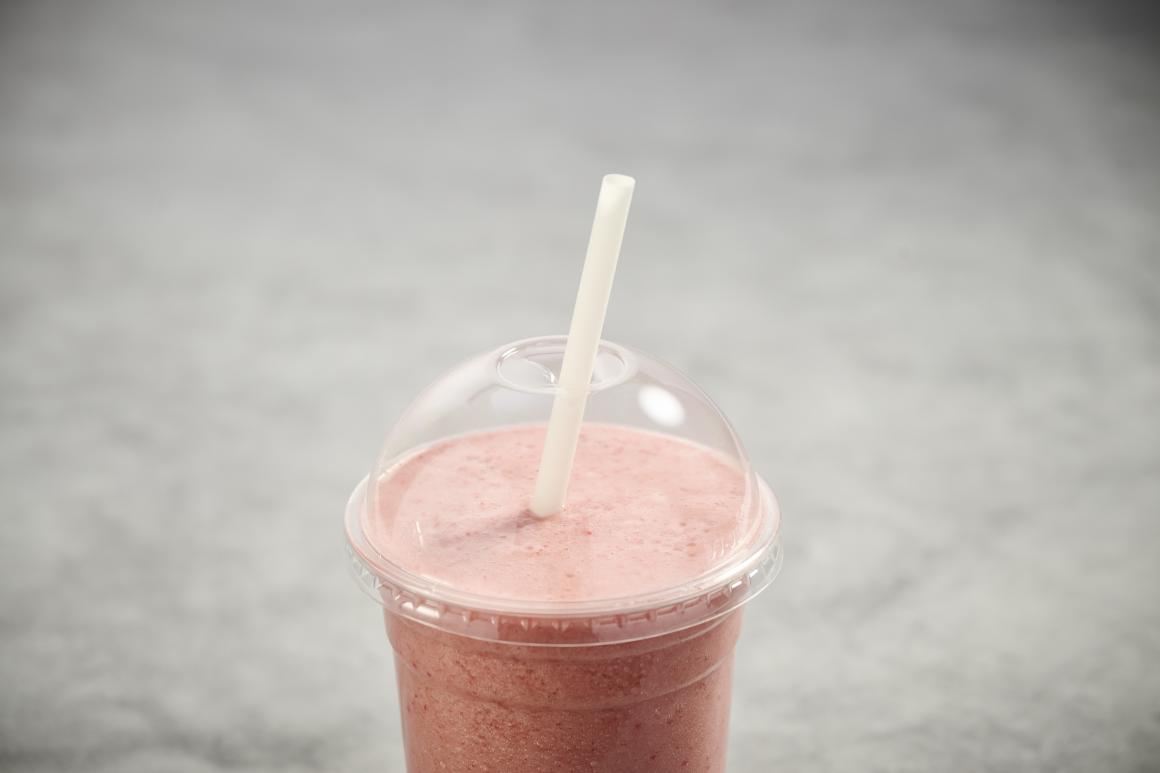 smoothiecup_01_straw.jpeg
